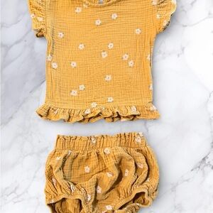 18 months Grayson‎ Collective Mustard Floral Kids Blouse full set